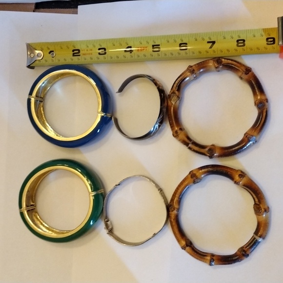 SOLD!! Vintage Bundle of 6 Beautiful Bangle & Cuff Bracelets! - Picture 4 of 12